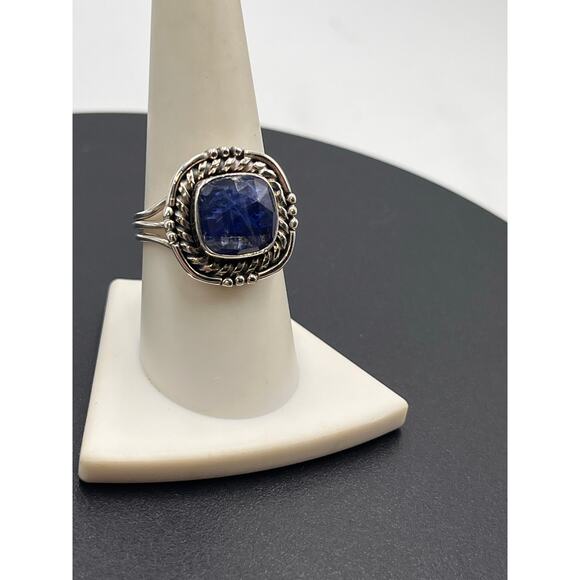 Artisan Twisted Sterling Silver Cushion Cut Deep Blue Kyanite Stone ring Sz  9 - Picture 2 of 8